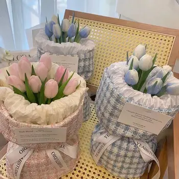 Подарок на День матери со светлым декором комнаты Свадебная вечеринка Искусственный цветок Ручной цветочный букет Тюльпаны